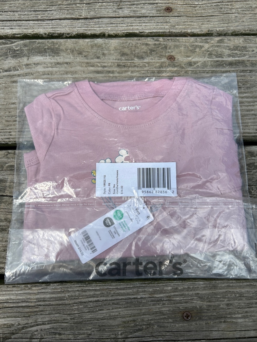 NWT Carter's “Auntie’s Sweetheart” Long Sleeved Bodysuit - 9 months